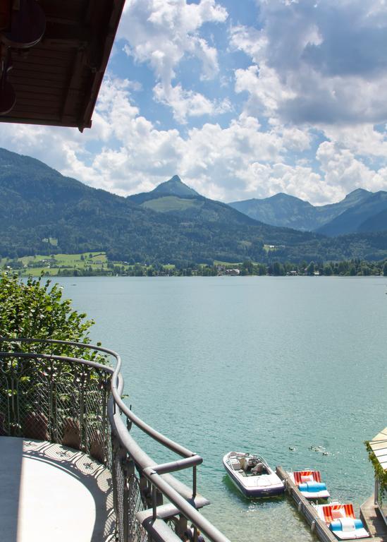Hotel Weisser Hirsch Sankt Wolfgang im Salzkammergut Bagian luar foto